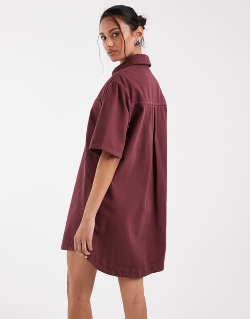 ASOS DESIGN - Robe chemise coupe carrée en denim avec poches - Bordeaux clair, 3 de 4