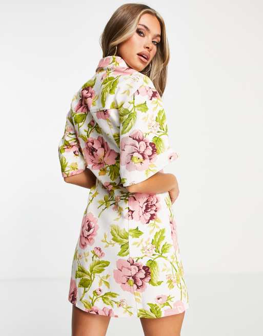 ASOS DESIGN Robe chemise courte en serge a imprime floral sur une base blanche ASOS