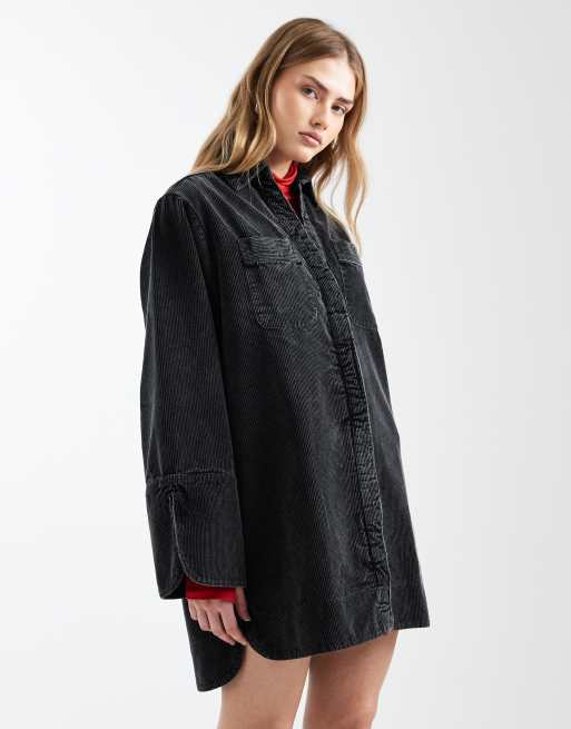 ASOS DESIGN - Robe chemise courte en velours côtelé avec revers larges et poches oversize - Noir, 2 de 4