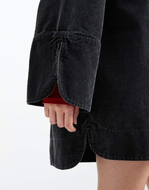 ASOS DESIGN - Robe chemise courte en velours côtelé avec revers larges et poches oversize - Noir, 3 de 4