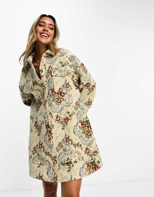 ASOS DESIGN Robe chemise fluide avec motif fleuri style tapisserie et poches