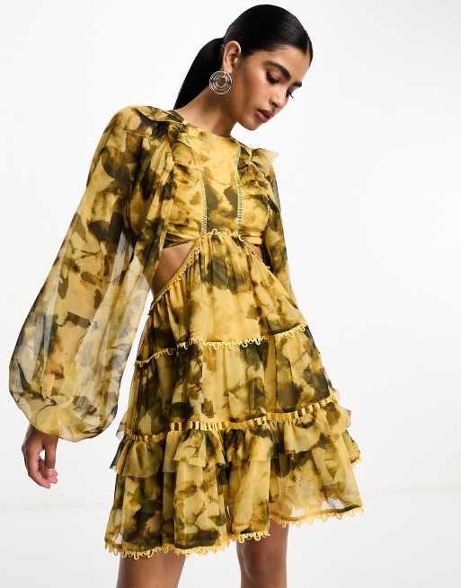 ASOS DESIGN - Robe courte à col montant avec empiècement en dentelle et imprimé fleurs grunge