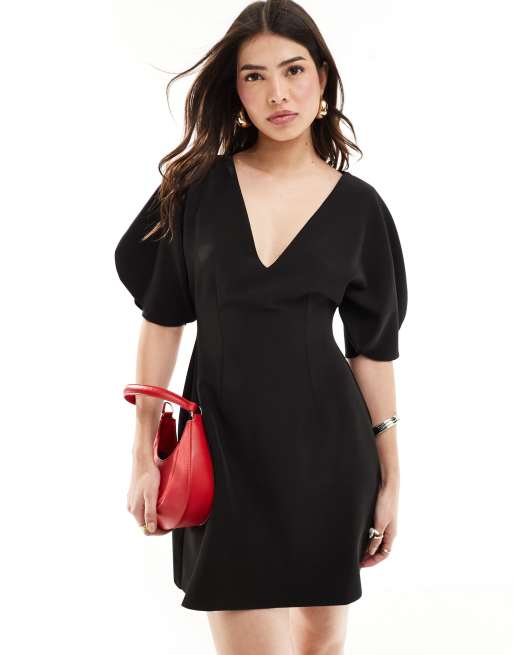 ASOS DESIGN - Robe courte à col V et manches bouffantes - Noir