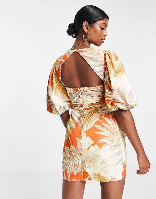 ASOS DESIGN - Robe courte à manches blousantes exagérées avec taille portefeuille et imprimé tropical palmiers , 2 de 4