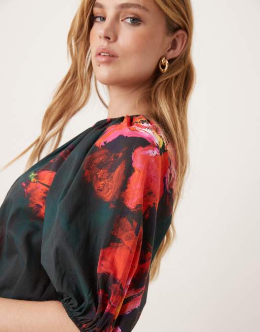 ASOS DESIGN - Robe courte à manches bouffantes en popeline de coton - Rouge fleuri, 4 de 4
