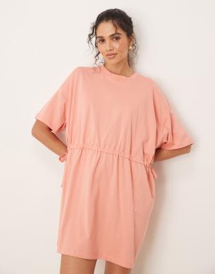 ASOS DESIGN - Robe courte à manches courtes avec liens à la taille - Terracotta-rose
