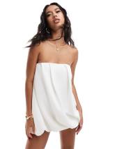 ONLY - Robe courte avec dos nu et ourlet boule - Noir