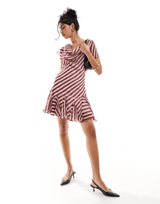 ASOS DESIGN - Robe courte à rayures avec col bénitier et godets - Rouille, 4 de 4