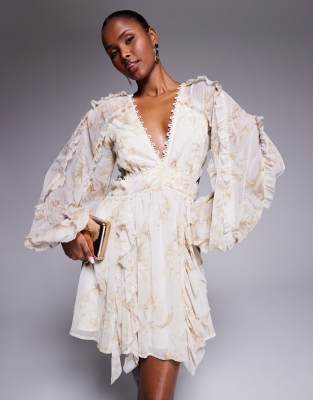 ASOS DESIGN - Robe courte à volants et découpes, empiècements en dentelle et imprimé fleurs - view 1