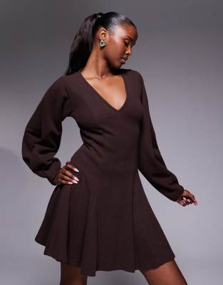 Robe Neuve French Connection - Col V, Coupe Ajustée Et évasée - Taille UK 14 / US 10 / FR 42 - Coton Rose, Sans étiquettes