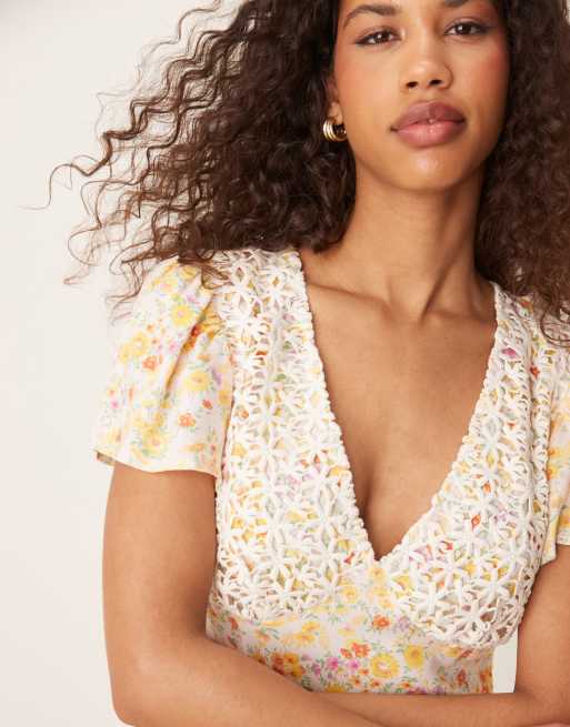 ASOS DESIGN - Robe courte avec buste en dentelle et imprimés variés, 3 de 4