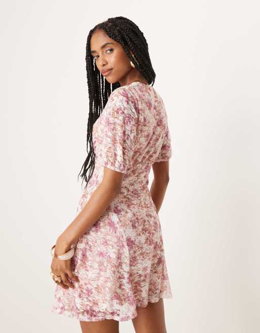 ASOS DESIGN - Robe courte avec manches bouffantes - Imprimé à petites fleurs, 2 de 4