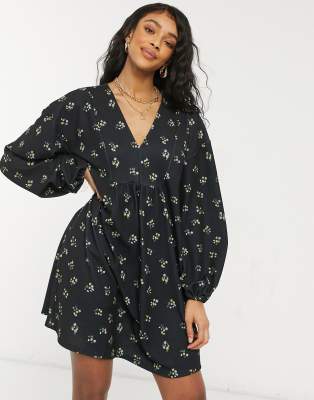 robe courte noire manche longue