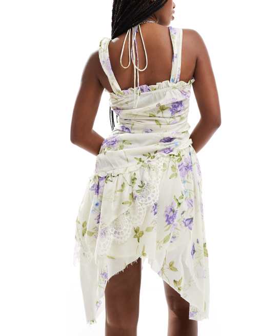 ASOS DESIGN - Robe courte corsetée et froncée à manches courtes avec dentelle - Imprimé roses bleues, 4 de 4