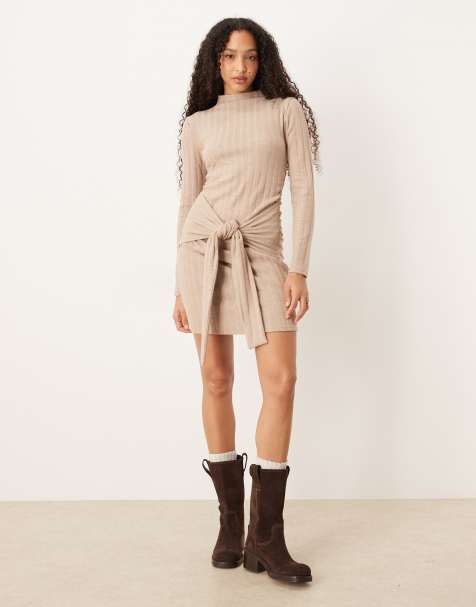 ASOS DESIGN - Robe courte côtelée à col montant et liens sur le devant - Neutre - view 1
