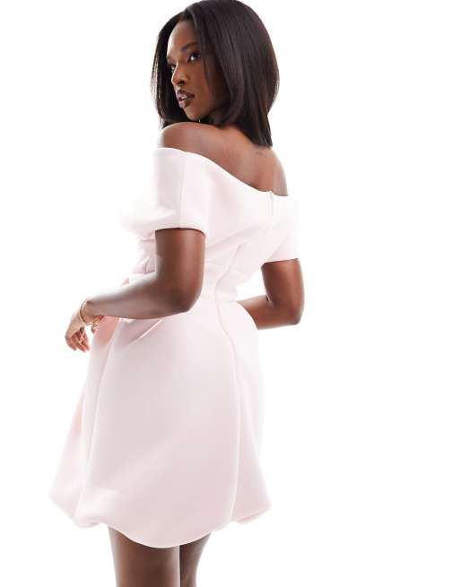 ASOS DESIGN - Robe courte coupe boule en imitation néoprène avec épaules dénudées - Rose clair, 3 de 4