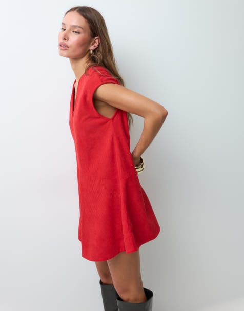 ASOS DESIGN robe courte décontractée col V avec taille basse en velours côtelé rouge cerise - view 1
