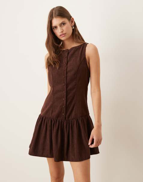 ASOS DESIGN - Robe courte d'ensemble boutonnée à encolure bateau et taille basse - Chocolat - view 1