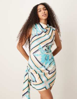 Robe courte drapée à col montant et imprimé foulard-Multicolore 32