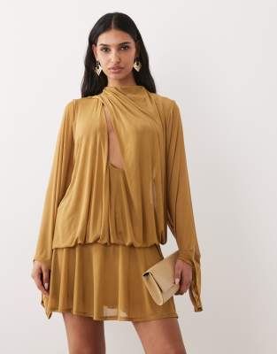 ASOS DESIGN - Robe courte drapée à encolure bateau et manches blousantes - Olive-Noir