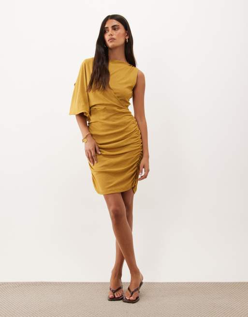 ASOS DESIGN robe courte drapée à encolure bateau marron, 2 de 4