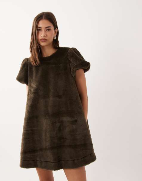 ASOS DESIGN - Robe courte en fausse fourrure avec manches bouffantes et col ras de cou - Chocolat - view 1