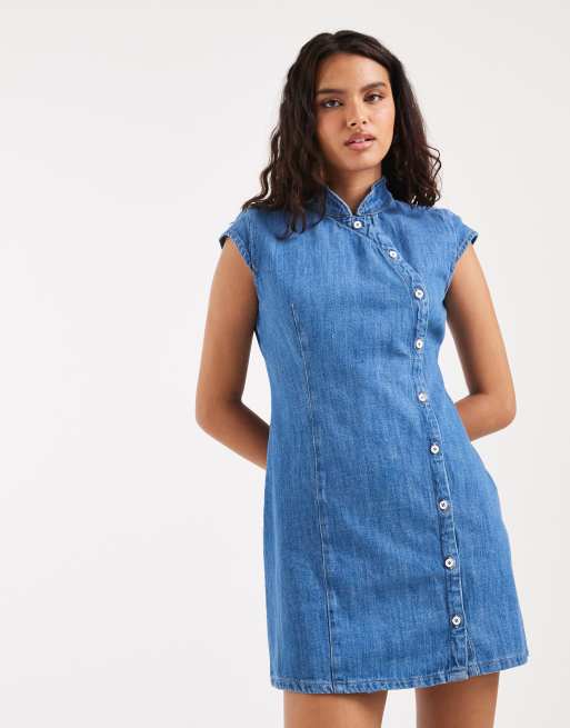 ASOS DESIGN - Robe courte en jean à col mao - Bleu, 2 de 4
