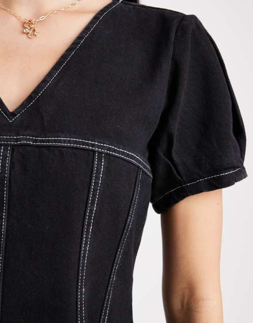 ASOS DESIGN - Robe courte en jean à col V et détail surpiqués - Noir, 3 de 4