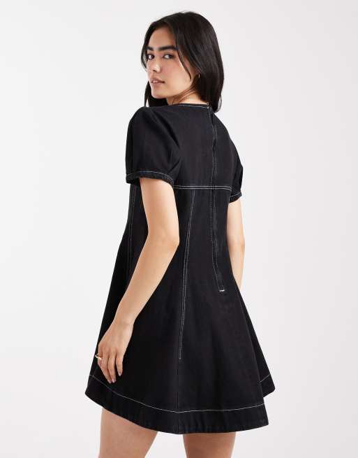 ASOS DESIGN - Robe courte en jean à col V et détail surpiqués - Noir, 4 de 4