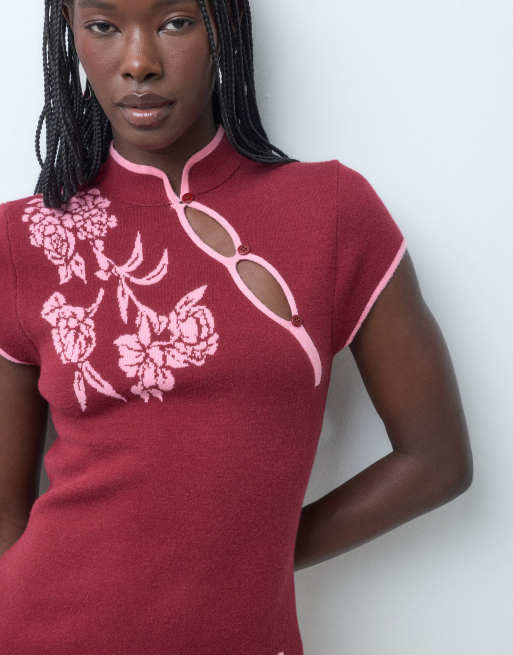 ASOS DESIGN robe courte en maille premium à fleurs avec finitions contrastantes rose et bordeaux, 3 de 4