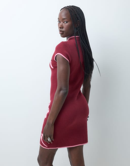 ASOS DESIGN robe courte en maille premium à fleurs avec finitions contrastantes rose et bordeaux, 4 de 4
