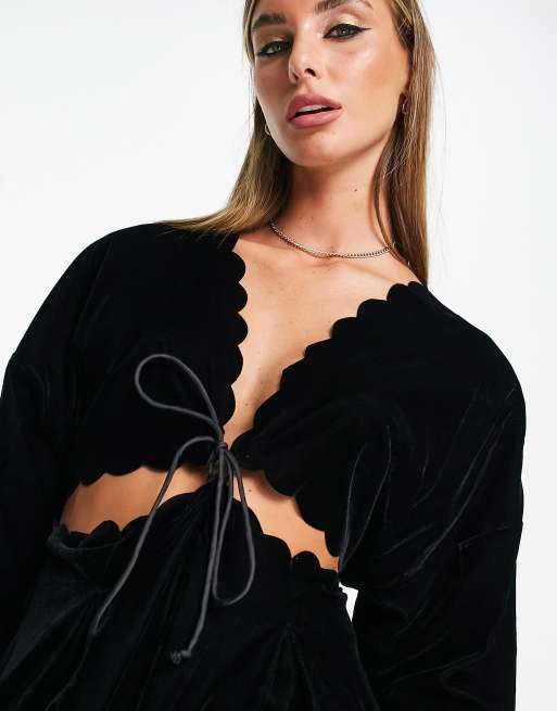 ASOS DESIGN - Robe courte en velours avec découpe à la taille et bords à croisillons - Noir, 3 de 4