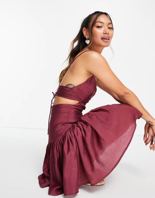 ASOS DESIGN Robe courte en voile avec buste pliss et fines bretelles Bordeaux