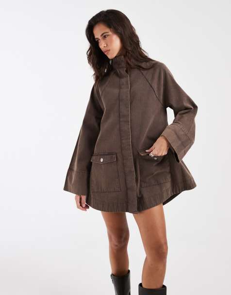 ASOS DESIGN robe courte oversize en sergé à col cheminée avec poches, couleur chocolat délavé - view 1
