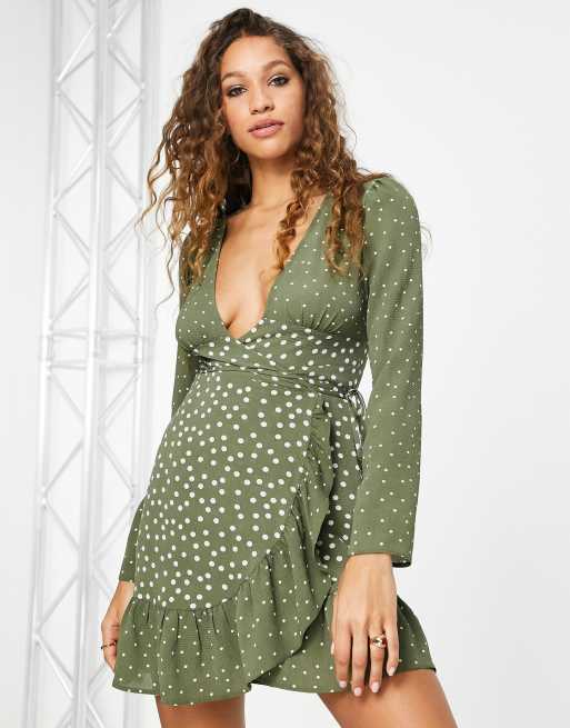 ASOS DESIGN Robe courte portefeuille pois vari s Vert sauge