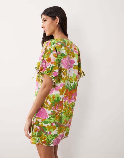 ASOS DESIGN - Robe courte ras de cou à fleurs avec manches nouées - Vert et rose, 4 de 4