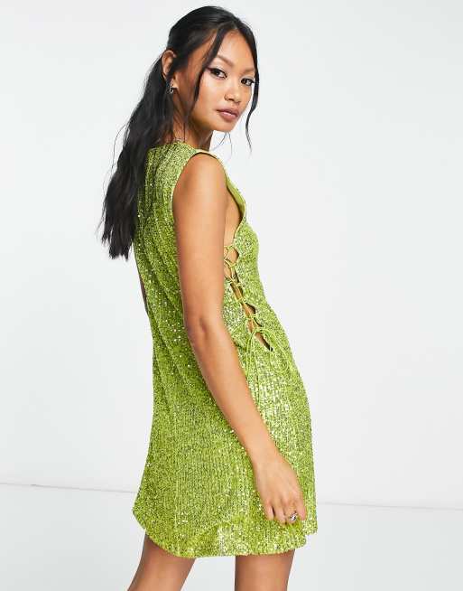 ASOS DESIGN - Robe courte sans manches ornée de sequins avec liens à nouer sur les côtés - Vert citron, 3 de 4