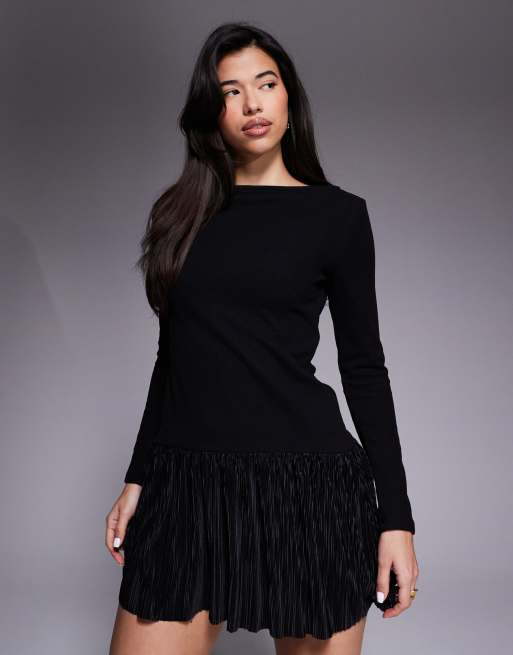 ASOS DESIGN - Robe courte ultra-douce à encolure bateau, manches longues et ourlet plissé - Noir, 4 de 4