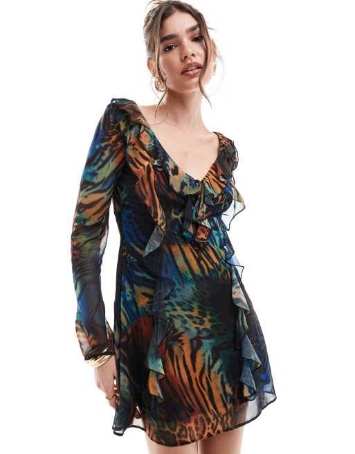 ASOS DESIGN - Robe courte volantée à manches longues - Imprimé animal