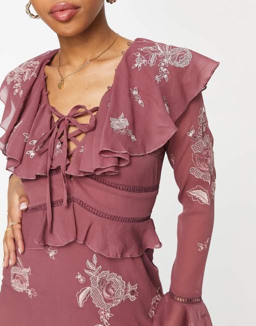 ASOS DESIGN - Robe courte volantée à motif fleuri brodé avec empiècement en dentelle, 3 de 4
