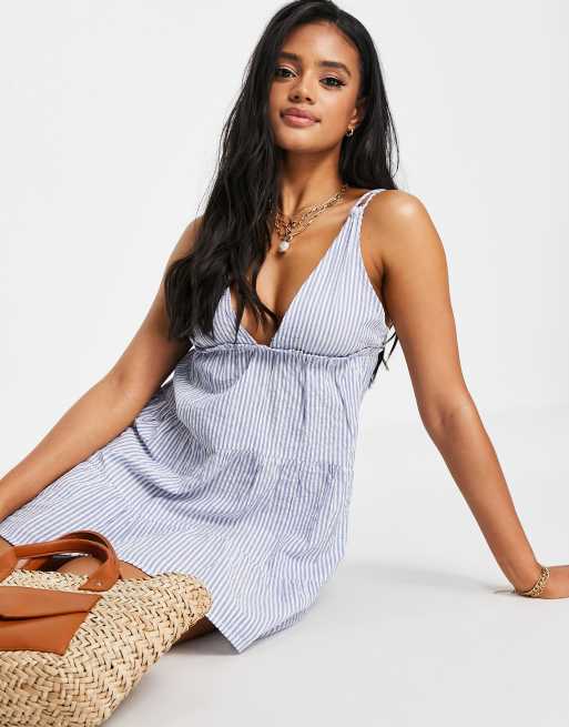 ASOS DESIGN Robe de plage a etages en crepon de coton raye Bleu