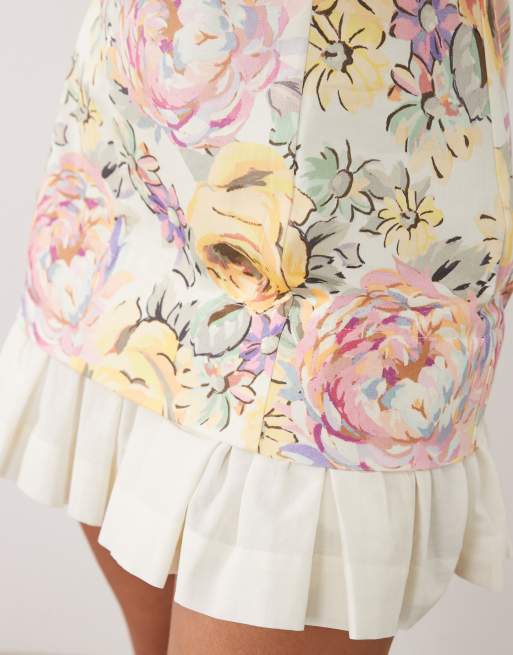 ASOS DESIGN - Robe d'été courte bandeau en coton satiné avec ourlet à volants - Babeurre à fleurs vintage, 3 de 4