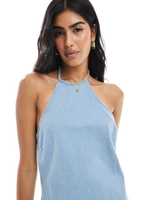 ASOS DESIGN - Robe droite et courte en denim avec liens noués autour du cou - Bleu clair, 2 de 4