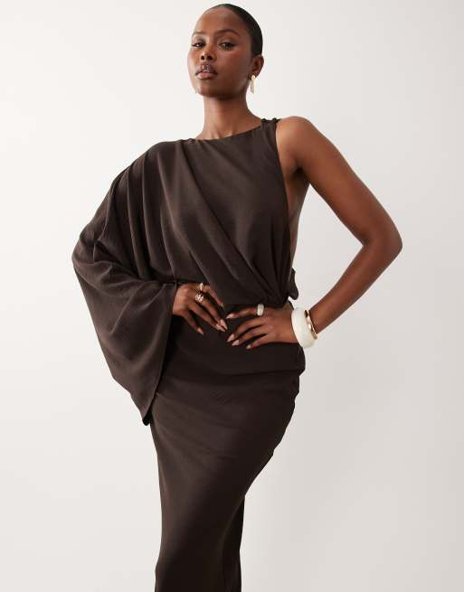 ASOS DESIGN - Robe droite longue et asymétrique avec détail drapé au dos - Chocolat, 2 de 4