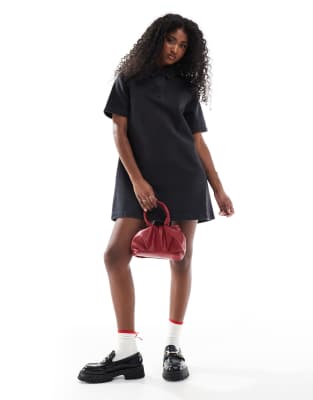 ASOS DESIGN - Robe en denim à col polo - Noir délavé