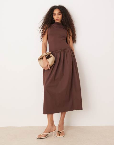 ASOS DESIGN - Robe longue à col montant avec jupe en popeline mélangée - Marron - view 1