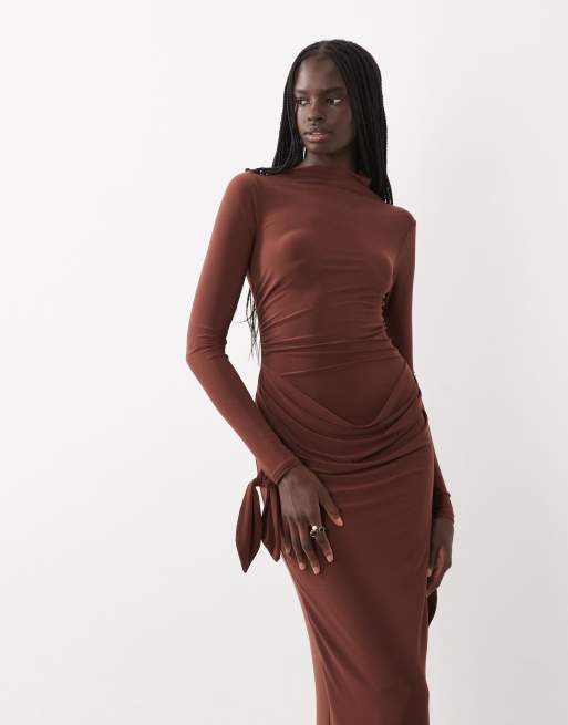 ASOS DESIGN robe longue à col montant avec manches à poignets noués, chocolat, 2 de 4