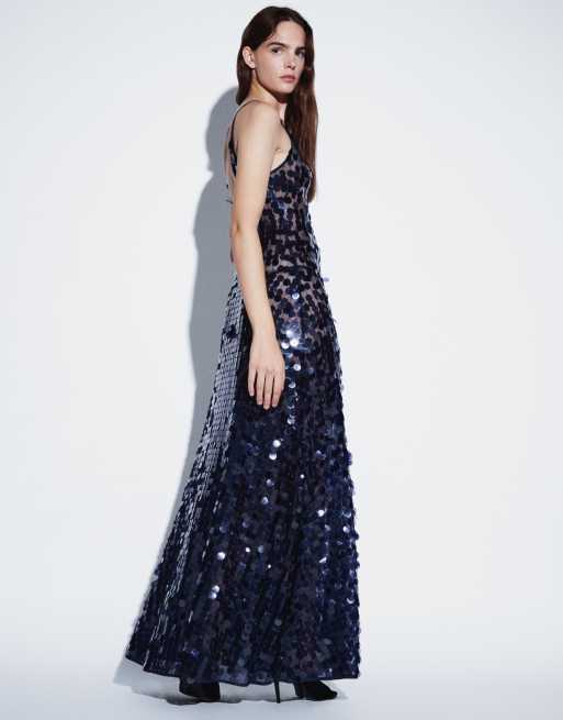 ASOS DESIGN robe longue à col rond ornée de sequins dispersés en bleu nuit, 3 de 4