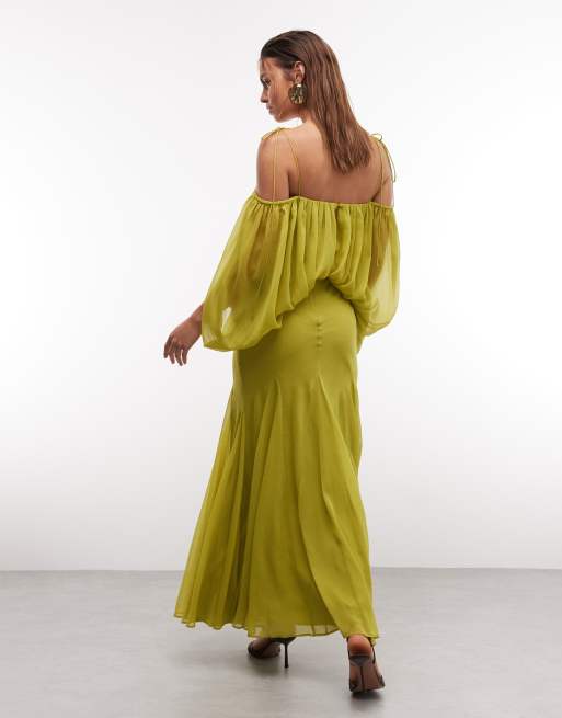 ASOS DESIGN - Robe longue à corsage bouffant et manches fendues avec jupe ample à godets - Vert olive, 3 de 7
