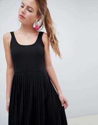 Asos Plissée Jupe À Longue DesignRobe y8wvnP0mNO